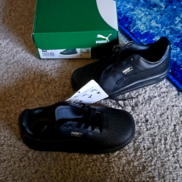 𝅺GV Special Puma Unisex - Picture 1 of 3